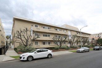 1409 Midvale Avenue Apartments in Los Angeles, CA - Building Photo - Building Photo