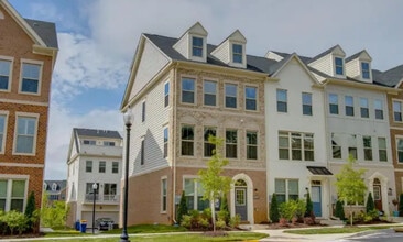 3711 Jamison St NE in Washington, DC - Foto de edificio - Building Photo