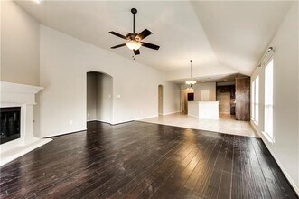 10213 Canyon Creek Dr in McKinney, TX - Building Photo - Building Photo