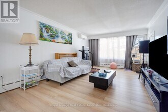 69 Oldham Rd in Toronto, ON - Building Photo - Building Photo