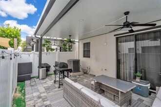 11051 W 33rd Ln in Hialeah, FL - Building Photo - Building Photo