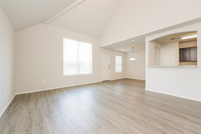 1010 Grand Emperor DR in Houston, TX - Building Photo - Building Photo