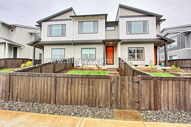 18210 NE 47th Ave in Vancouver, WA - Building Photo - Building Photo