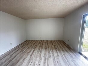 593 Fairways Cir in Ocala, FL - Building Photo - Building Photo