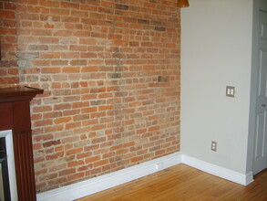 112 Bidwell Pkwy, Unit 2 in Buffalo, NY - Foto de edificio - Building Photo
