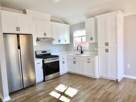 10316 Aldine Westfield Rd in Houston, TX - Building Photo