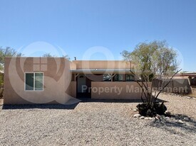 216 E Waverly St in Tucson, AZ - Building Photo