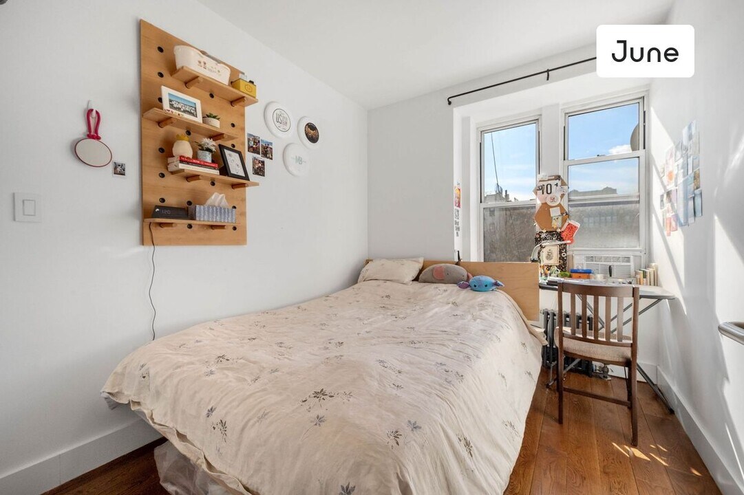 629 E 5th St-Unit -A in New York, NY - Building Photo
