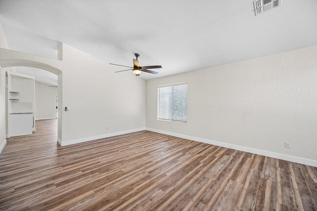 17012 S 27th Pl in Phoenix, AZ - Building Photo - Building Photo