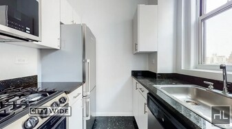 WEST 86 STREET in New York, NY - Building Photo