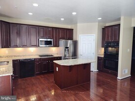 1022 Ironwood Ln in Severn, MD - Building Photo