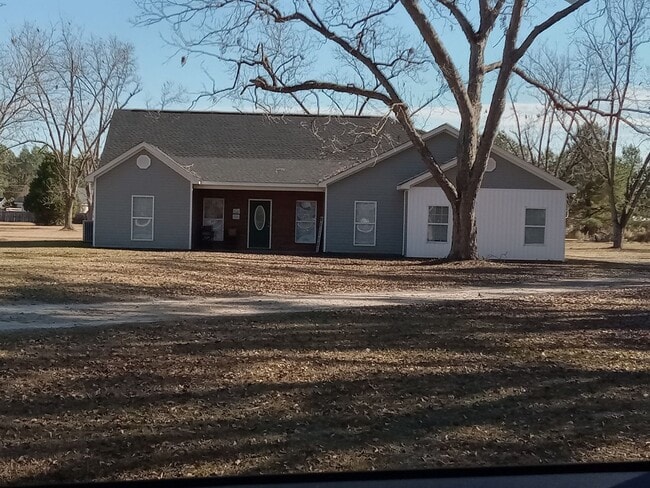 property at 2816 Brooklet-Leefield Rd