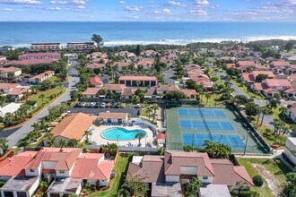 3352 Sandy Reef Ct in Melbourne Beach, FL - Foto de edificio - Building Photo