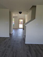 209 Phillips St in Hutto, TX - Building Photo - Building Photo