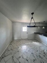 665 Cedarcliff Dr in Dallas, TX - Building Photo - Building Photo