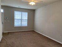 5741 Seths Dr in Charlotte, NC - Building Photo - Building Photo