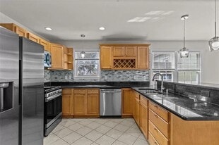 23 Vaughan St in Providence, RI - Building Photo