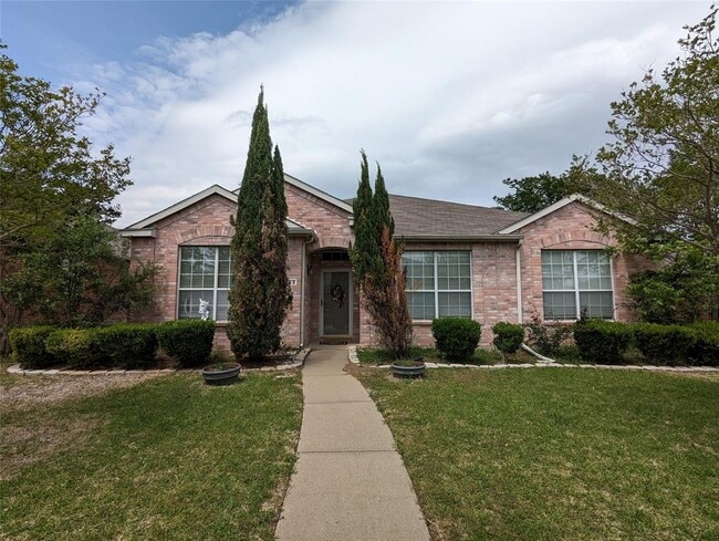 733 Dandelion Dr in Mesquite, TX - Building Photo - Building Photo
