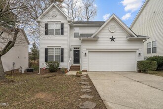 108 Henson Pl in Apex, NC - Building Photo - Building Photo