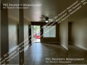 157 W Inglewood St in Mesa, AZ - Foto de edificio - Building Photo