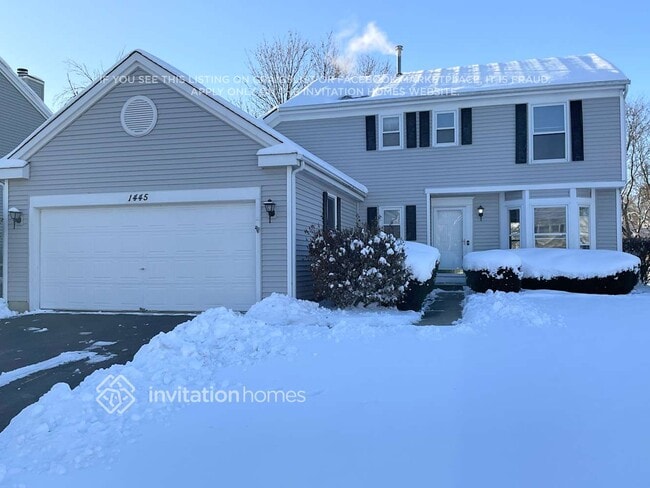 property at 1445 Woodscreek Cir