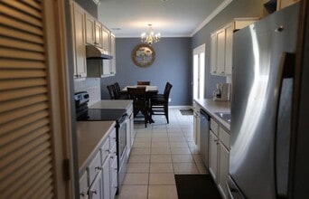 7200 Dan-Jean Dr in Austin, TX - Building Photo - Building Photo