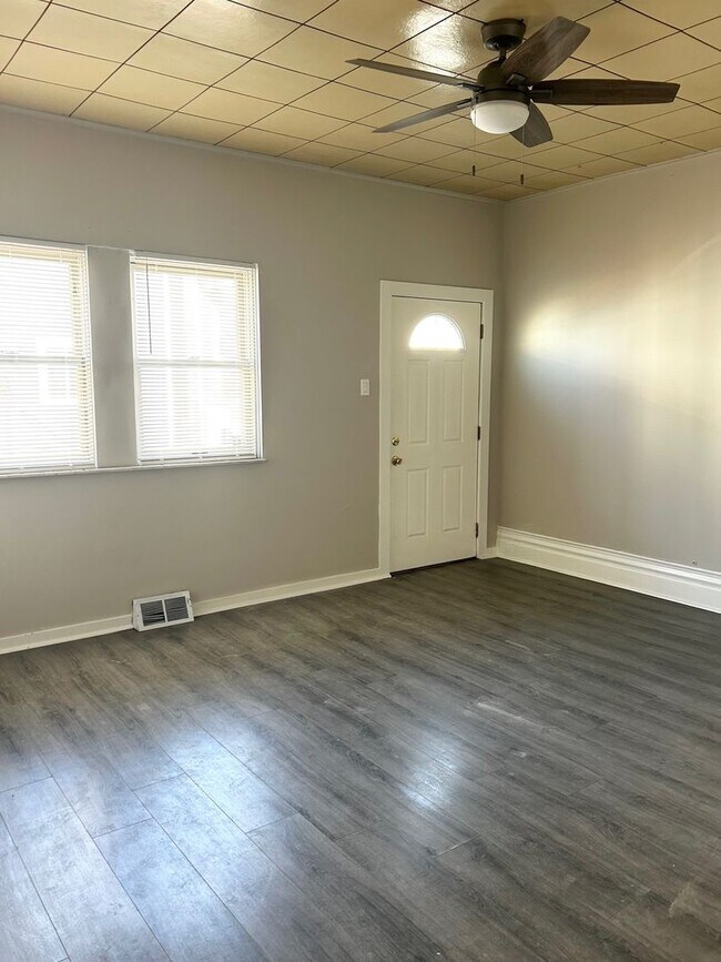 427 Taylor St in Pittsburgh, PA - Building Photo - Building Photo