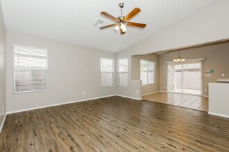 5233 E Ingram St in Mesa, AZ - Building Photo - Building Photo