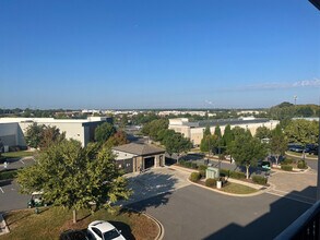 5839 Ardrey Kell Rd in Charlotte, NC - Building Photo - Building Photo