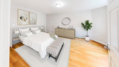 35 Juniper St, Unit 1 in Boston, MA - Building Photo - Building Photo