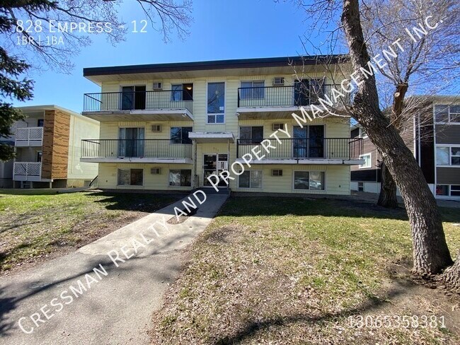 property at 828 Empress St