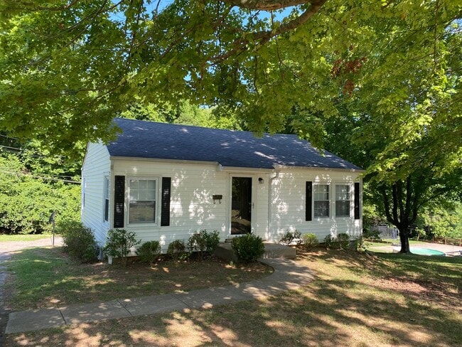 204 Rudolph Dr in Clarksville, TN - Building Photo - Building Photo