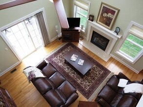 20 Harlow Dr in Newington, CT - Building Photo - Building Photo