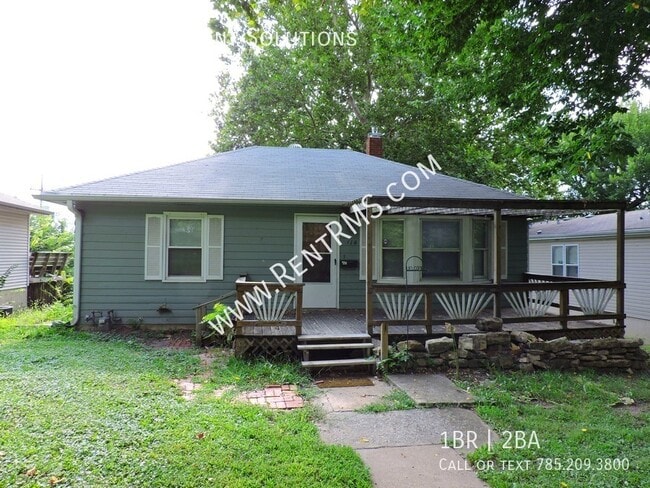 property at 114 SW Taylor St