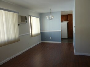 4429 Prospect Ave in Los Angeles, CA - Building Photo - Building Photo
