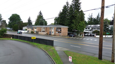 Brickwood Apartments in Auburn, WA - Building Photo - Building Photo