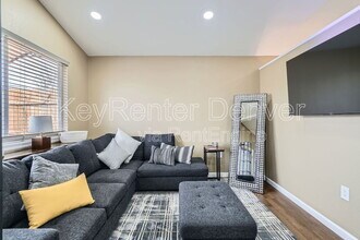 2075 Iris St in Denver, CO - Building Photo - Building Photo
