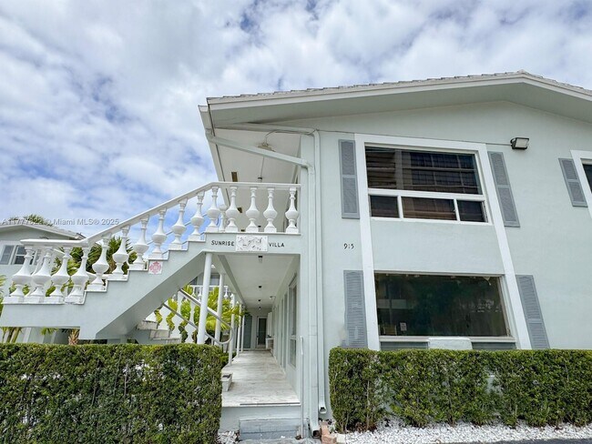 915 Intracoastal Dr, Unit 9 in Fort Lauderdale, FL - Building Photo - Building Photo