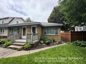 2410 Buchanan St NE in Minneapolis, MN - Building Photo