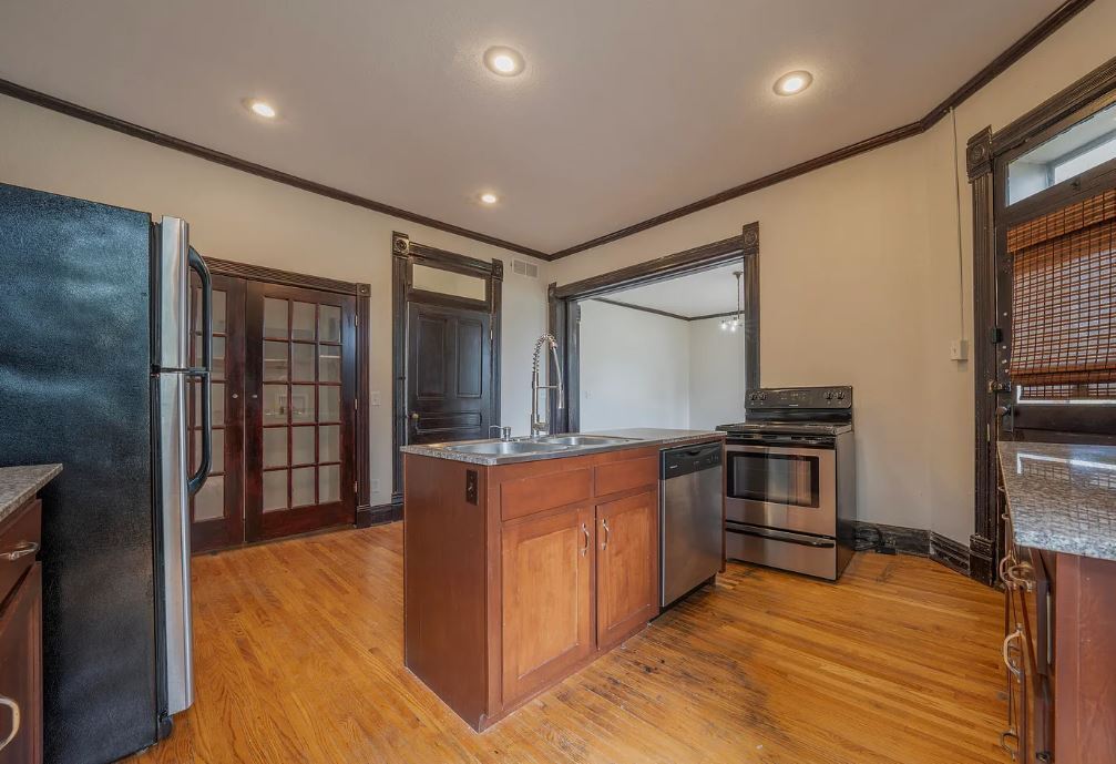 309 W Dunklin St in Jefferson City, MO - Building Photo