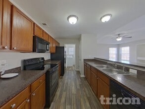 420 Hedge Grove Ln in Lexington, SC - Building Photo - Building Photo