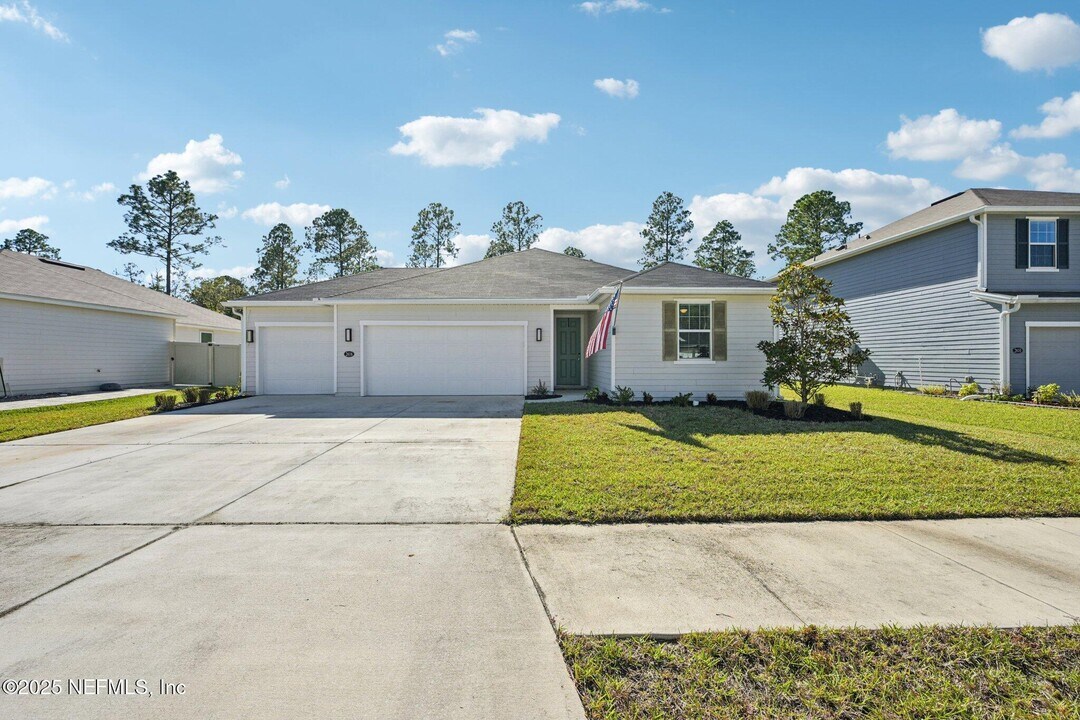 2616 Windsor Lks Wy in Green Cove Springs, FL - Building Photo