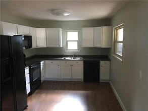 713 W 2nd St in Justin, TX - Building Photo - Building Photo