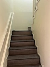 1451 W 105th St, Unit 2 in Los Angeles, CA - Foto de edificio - Building Photo