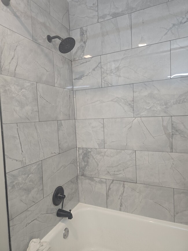 1845 M St NE, Unit #1 and #3 in Washington, DC - Building Photo - Building Photo