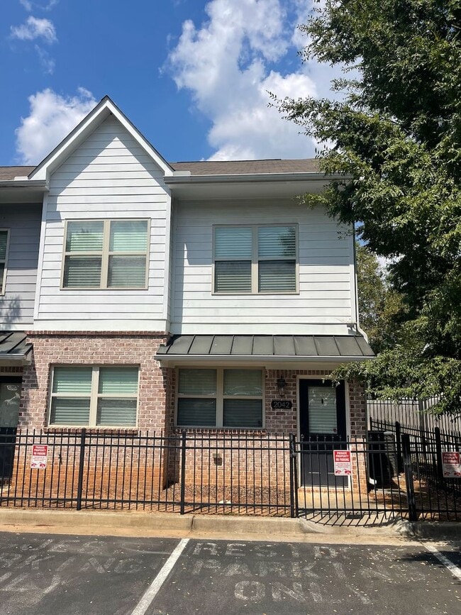 property at 2042 Bolton Rd NW