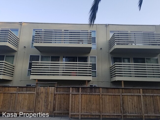 2255 Hearst Ave in Berkeley, CA - Building Photo - Building Photo