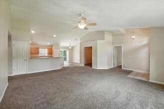 961 Hanford Dr in Deltona, FL - Building Photo - Building Photo