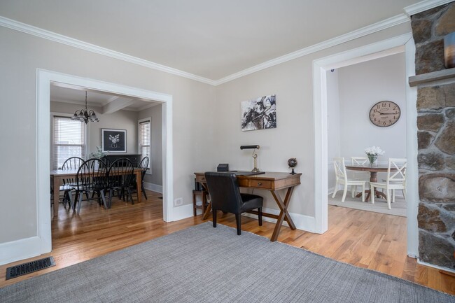 308 Ballston Ave in Saratoga Springs, NY - Building Photo - Building Photo