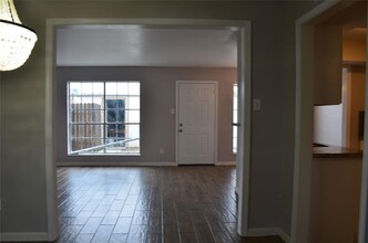 1905 Back Bay Dr in Galveston, TX - Building Photo - Building Photo